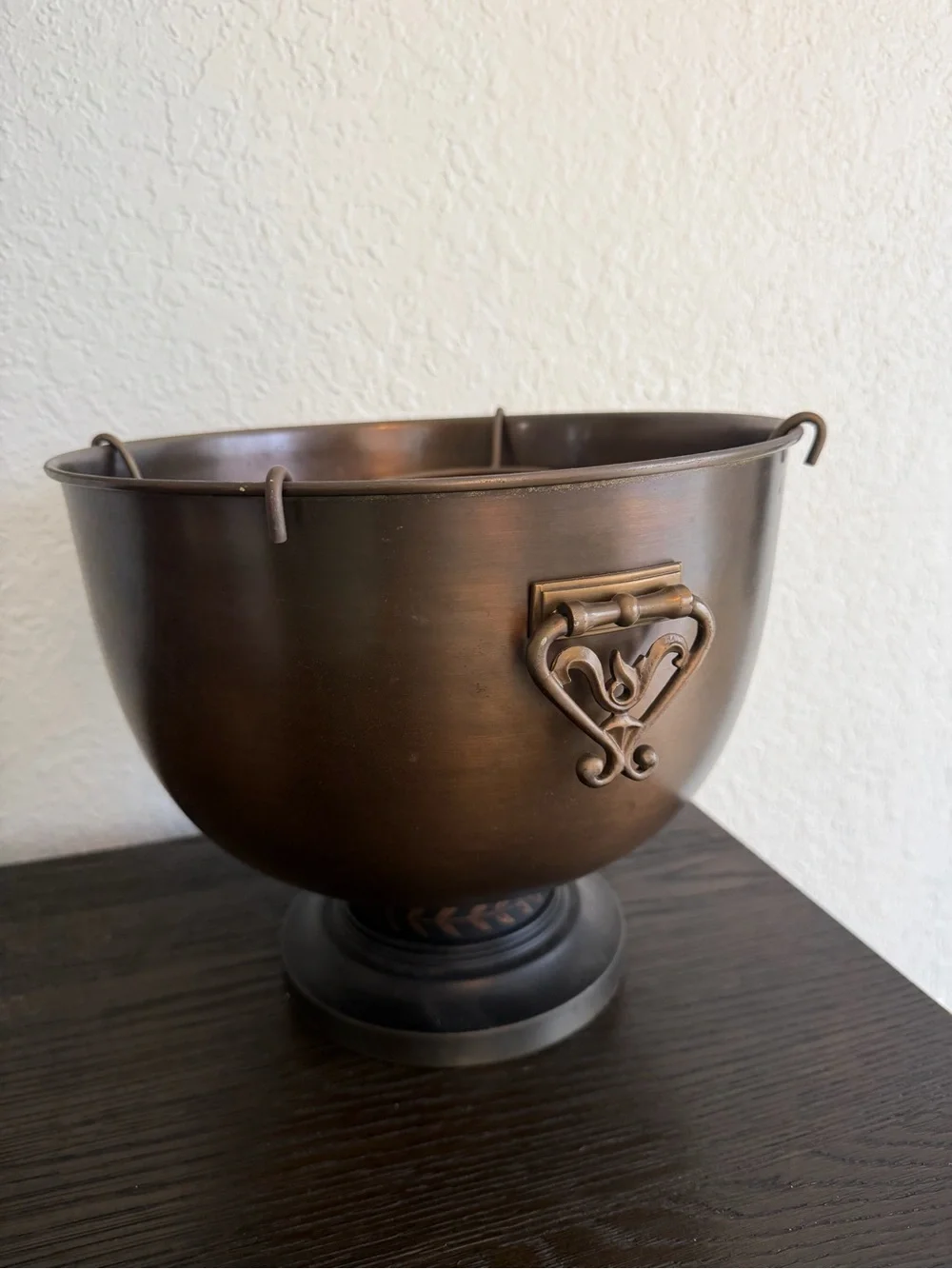 Vintage Bronze 4 bottle champagne chiller bath